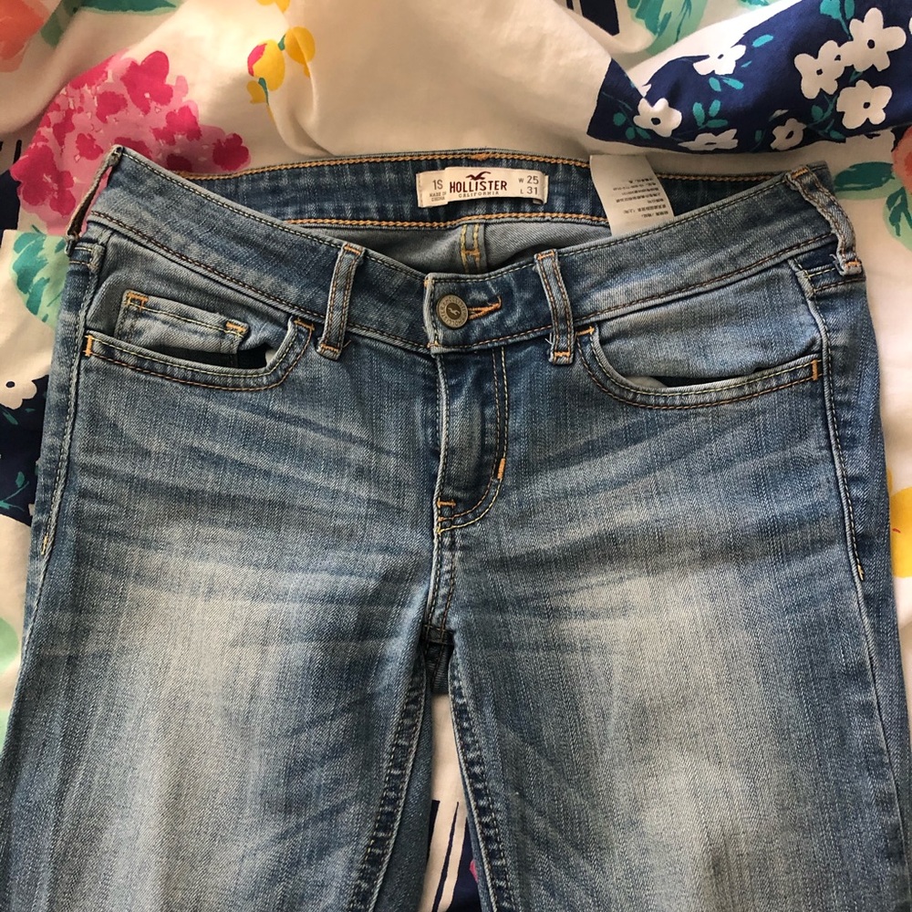 Hollister Boot Cut Flare Medium Wash Jeans